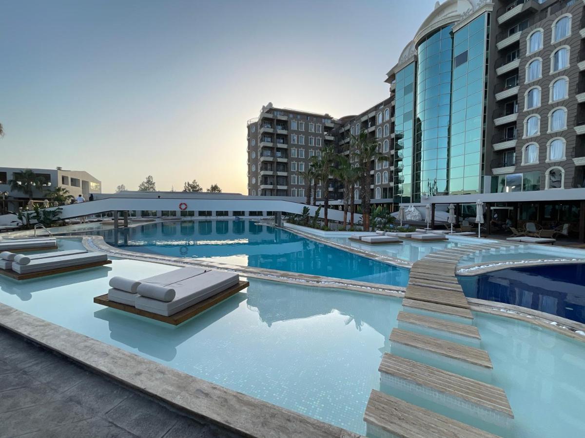 Laur Hotels Experience & Elegance Дидим Экстерьер фото