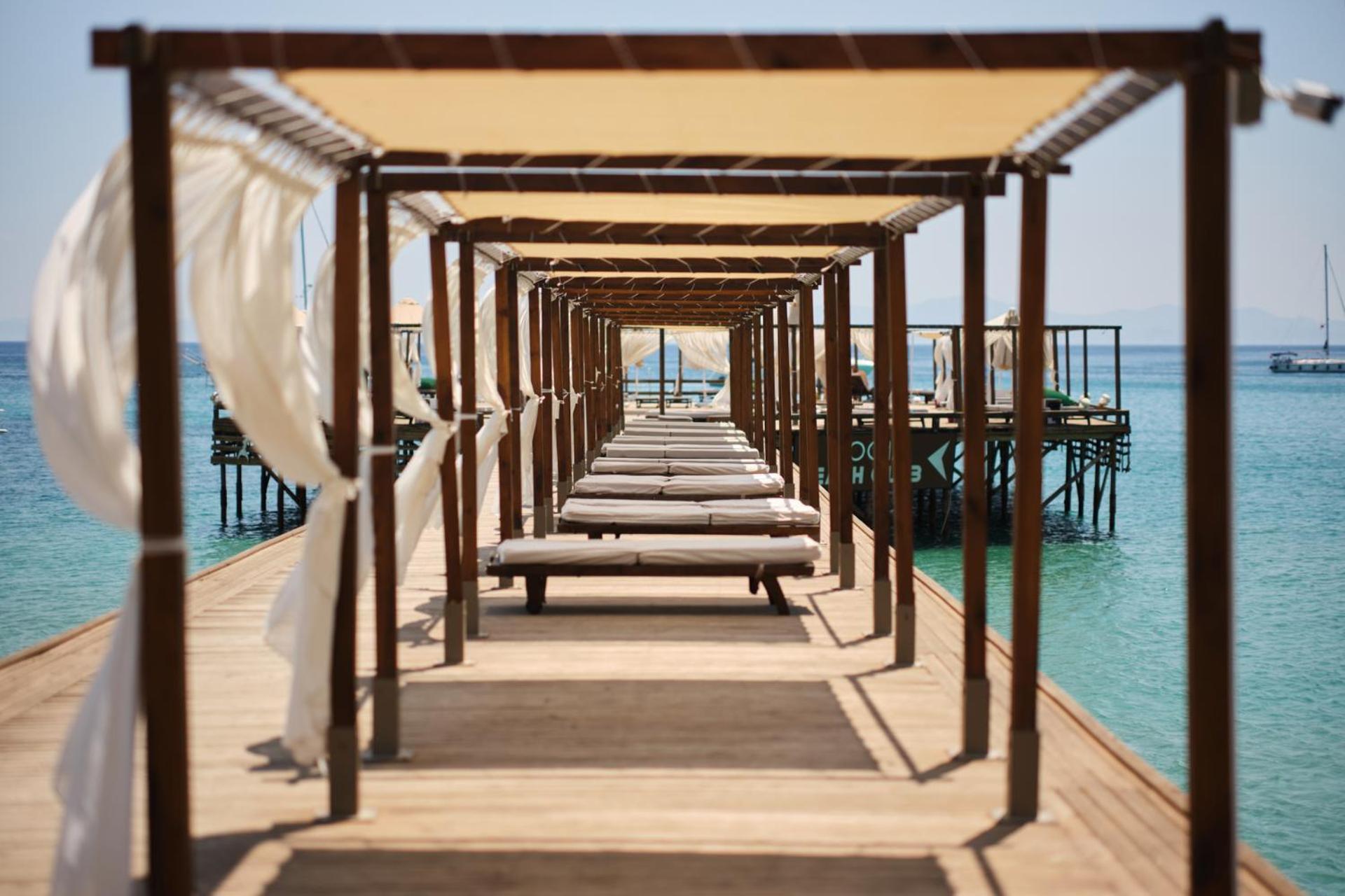 Laur Hotels Experience & Elegance Дидим Экстерьер фото